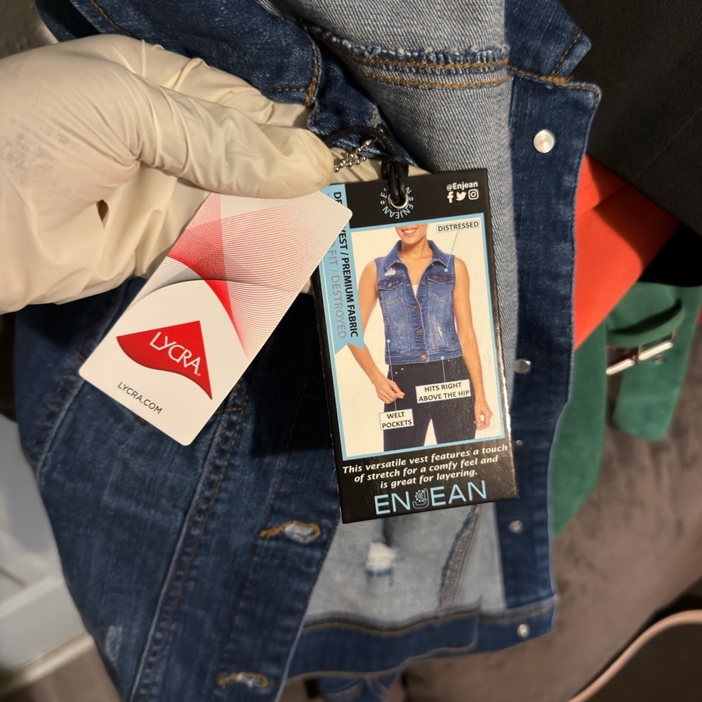 Women's Blue Denim Vest - Picture 5 of 7